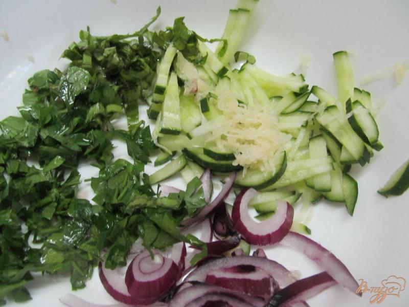 Фото приготовление рецепта: Овощной салат с цветной капустой шаг №1