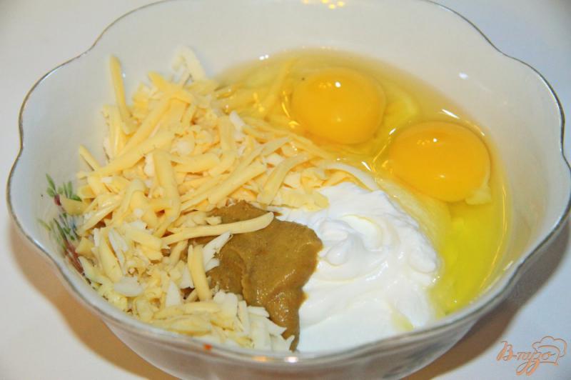 Фото приготовление рецепта: Кабачки и баклажаны, тушеные в сметане с сыром шаг №3
