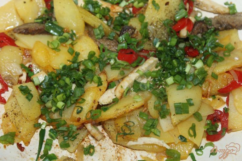 Фото приготовление рецепта: Картофель по - домашнему с курицей и телятиной шаг №4