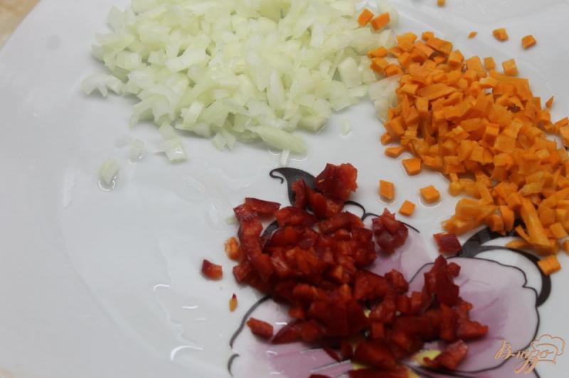 Фото приготовление рецепта: Суп с овощами и телятиной шаг №1