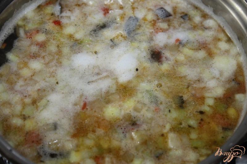 Фото приготовление рецепта: Суп с овощами и телятиной шаг №5