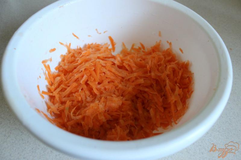 Фото приготовление рецепта: Салат из свежей моркови «Здоровье» шаг №1