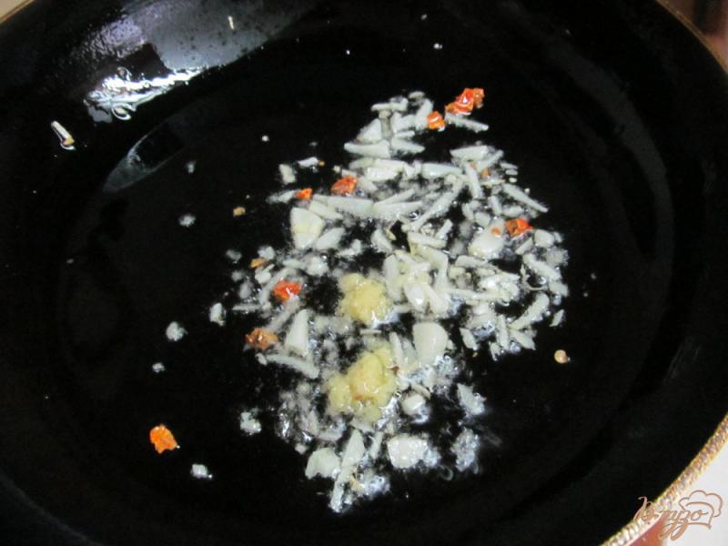 Фото приготовление рецепта: Салат по китайски из фасоли шаг №3