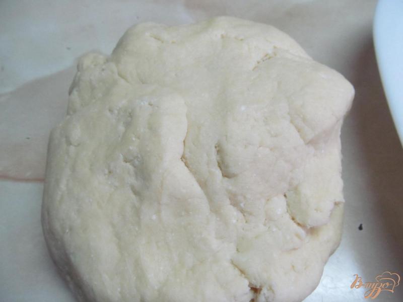 Фото приготовление рецепта: Печенье из творожного теста с кунжутом шаг №2