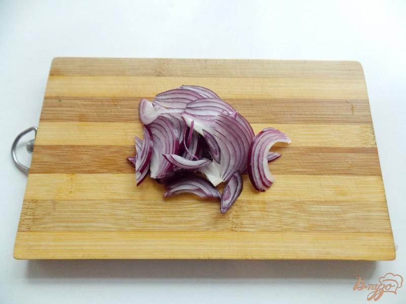 Фото приготовление рецепта: Салат с копченой колбасой и картофелем шаг №2