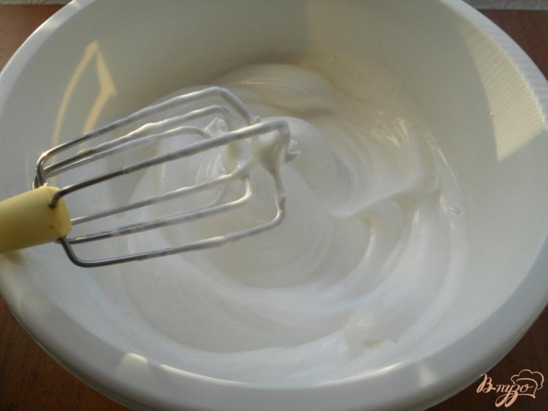 Фото приготовление рецепта: Пирожные с желейным творожным кремом шаг №1