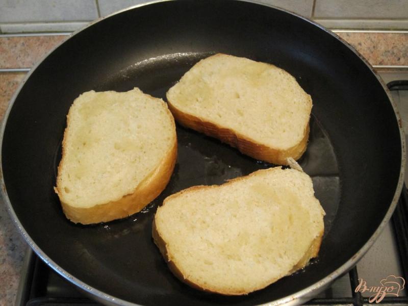 Фото приготовление рецепта: Картофельные горячие бутерброды шаг №8