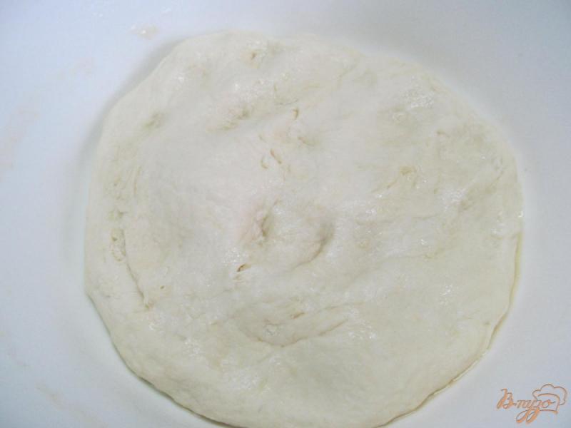 Фото приготовление рецепта: Белый хлеб с медом шаг №4