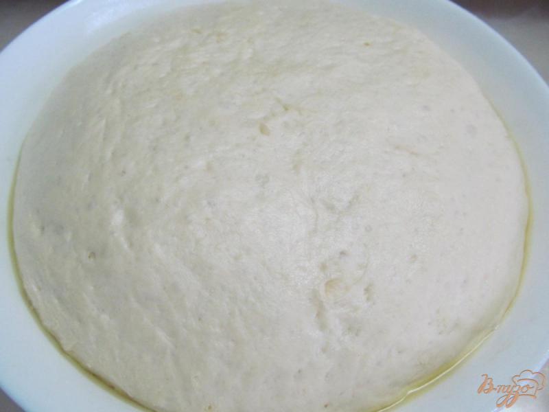 Фото приготовление рецепта: Белый хлеб с медом шаг №5
