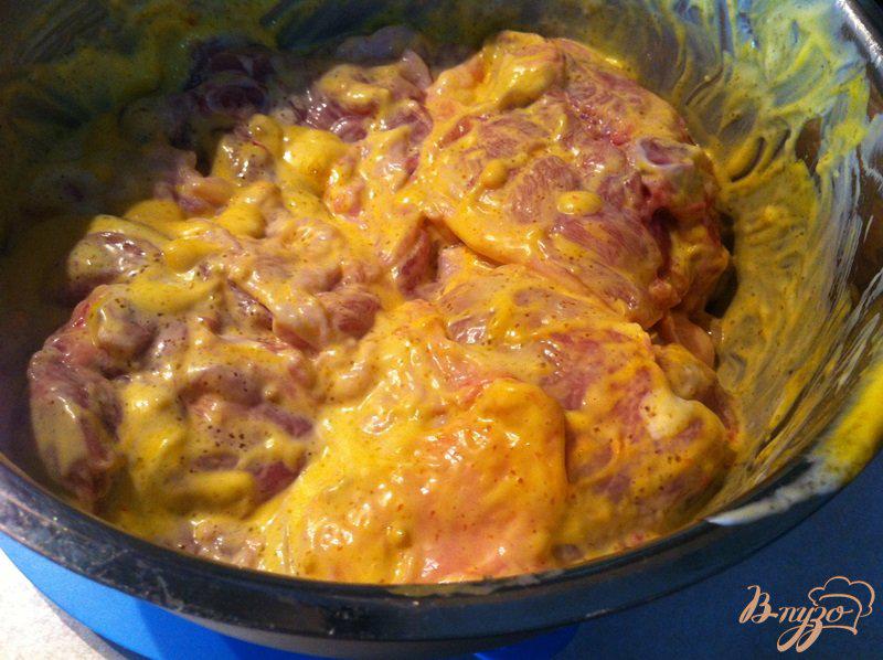 Фото приготовление рецепта: Куриные бедрышки в горчичном соусе шаг №3