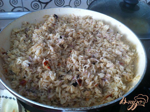 Фото приготовление рецепта: Пряный рис на гарнир шаг №9