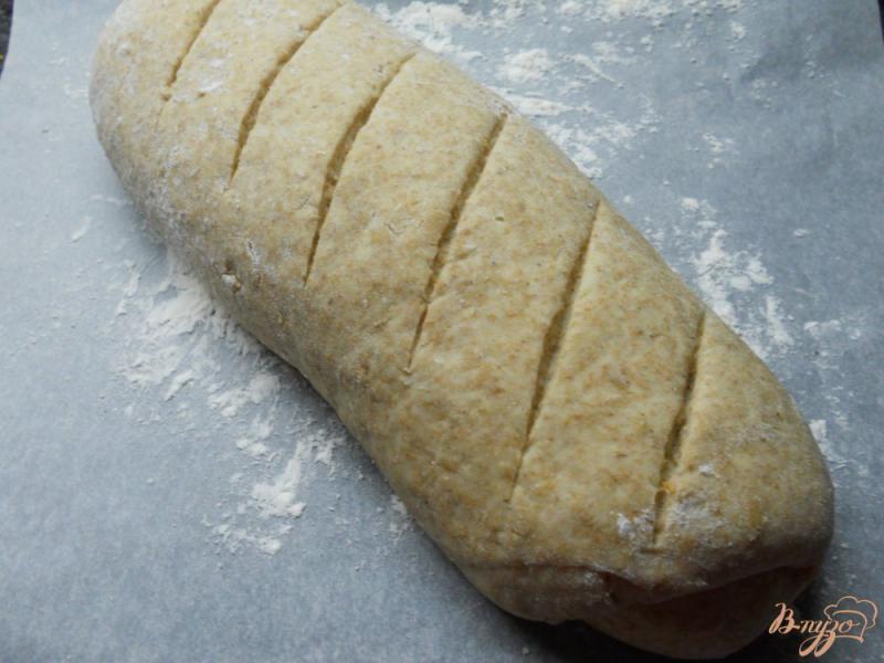 Фото приготовление рецепта: Хлеб с цельнозерновой мукой и овсяными хлопьями шаг №4