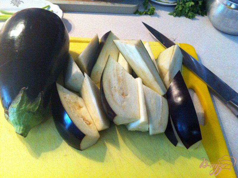 Фото приготовление рецепта: Баклажаны в остром томатном соусе шаг №1
