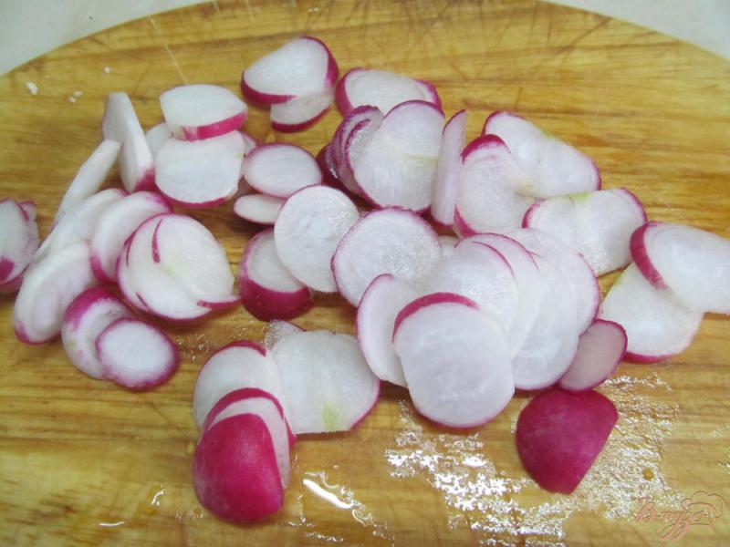 Фото приготовление рецепта: Теплый салат из цветной капусты с творогом шаг №3