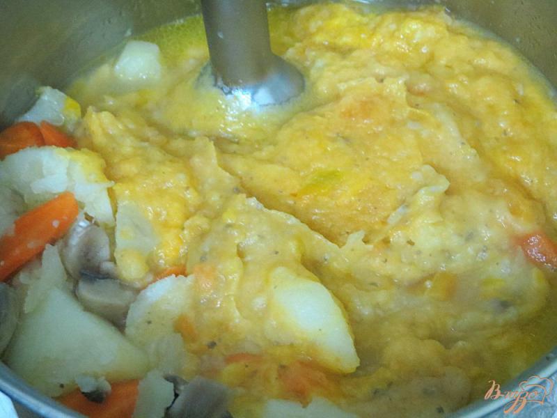 Фото приготовление рецепта: Тыквенный суп пюре шаг №7