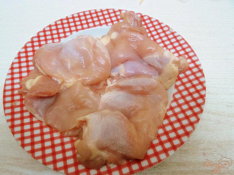 Фото приготовление рецепта: Курица жареная в панировке шаг №2