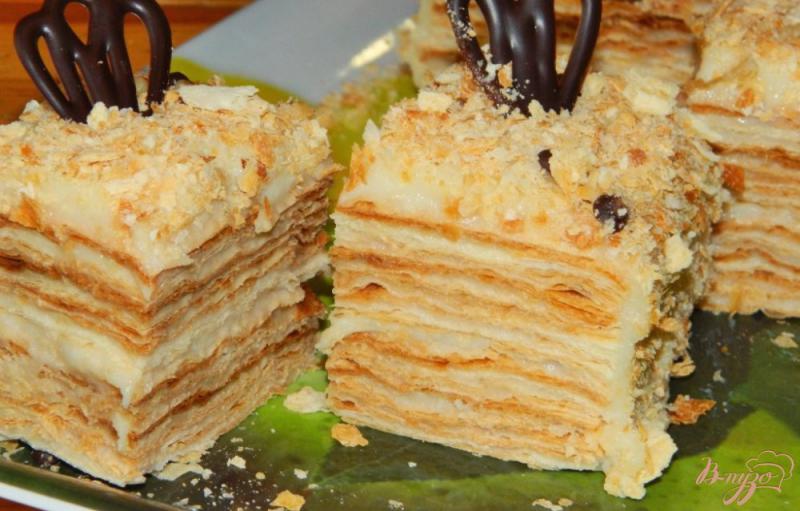 Фото приготовление рецепта: Торт «Наполеон» из слоеного теста шаг №7