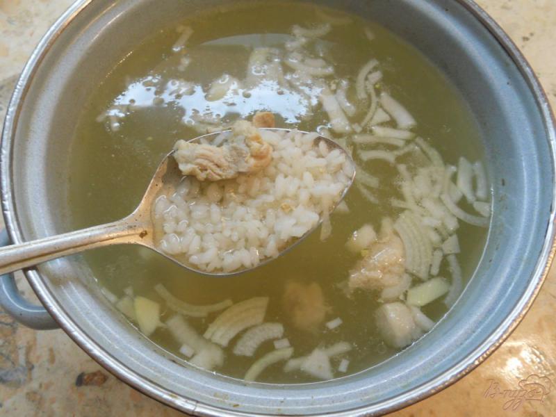 Фото приготовление рецепта: Суп со свининой и рисом по-грузински шаг №4