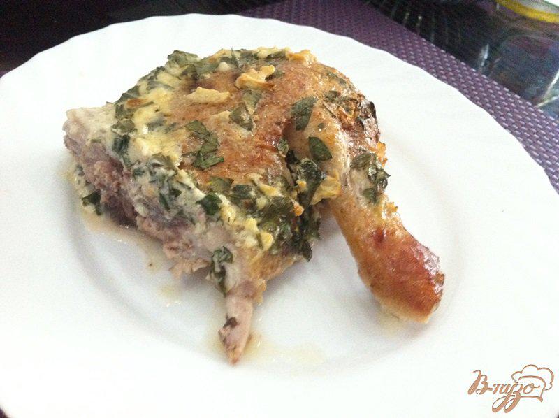 Фото приготовление рецепта: Курица чкмерули по грузински шаг №12