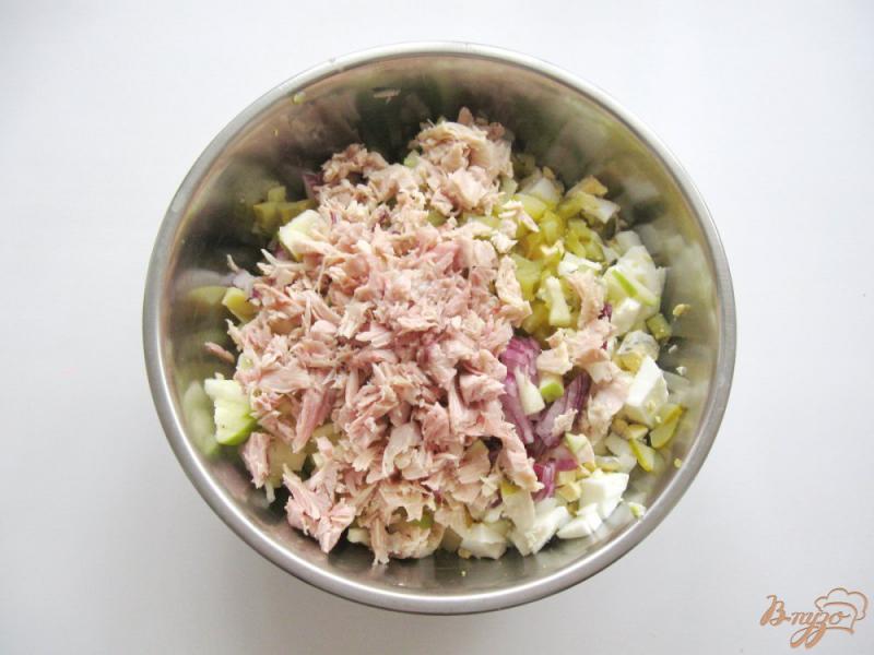Фото приготовление рецепта: Салат с курицей и яблоком шаг №6