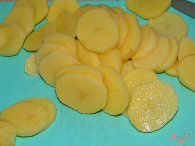 Фото приготовление рецепта: Картофель, запеченый в сливках шаг №1