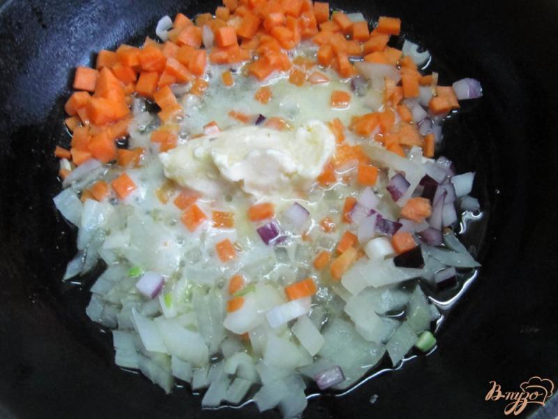Фото приготовление рецепта: Перловка с овощами шаг №2