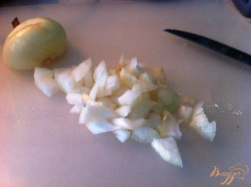 Фото приготовление рецепта: Постный салат из квашеной капусты и свеклы. шаг №4