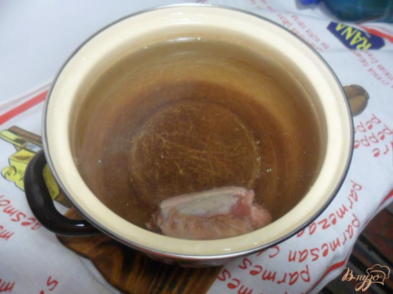 Фото приготовление рецепта: Куриный суп с фасолью шаг №1