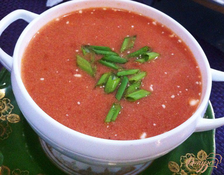 Фото приготовление рецепта: Томатный суп с макаронами шаг №6