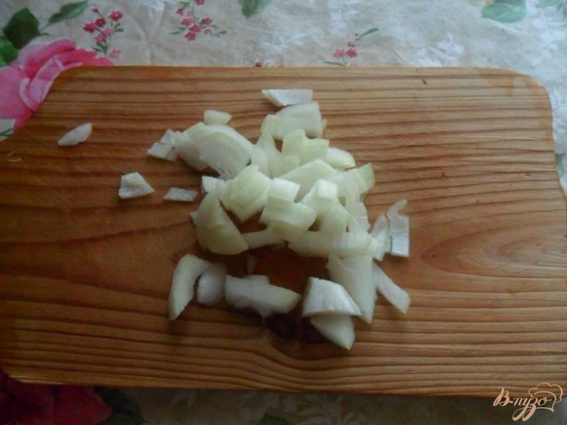 Фото приготовление рецепта: Суп с фасолью и грибами шаг №3
