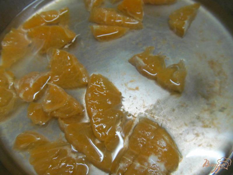Фото приготовление рецепта: Фруктовый салат под мандариновым кремом шаг №1