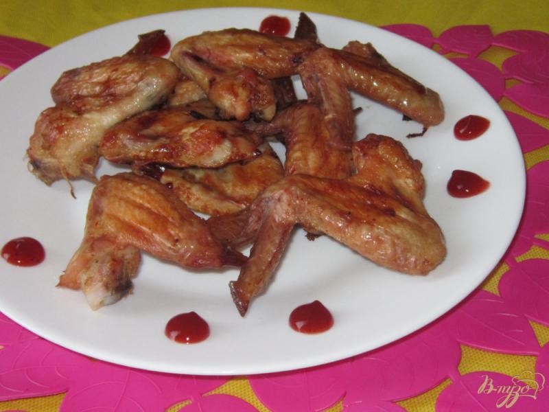 Фото приготовление рецепта: Куриные крылышки в остром соусе шаг №6