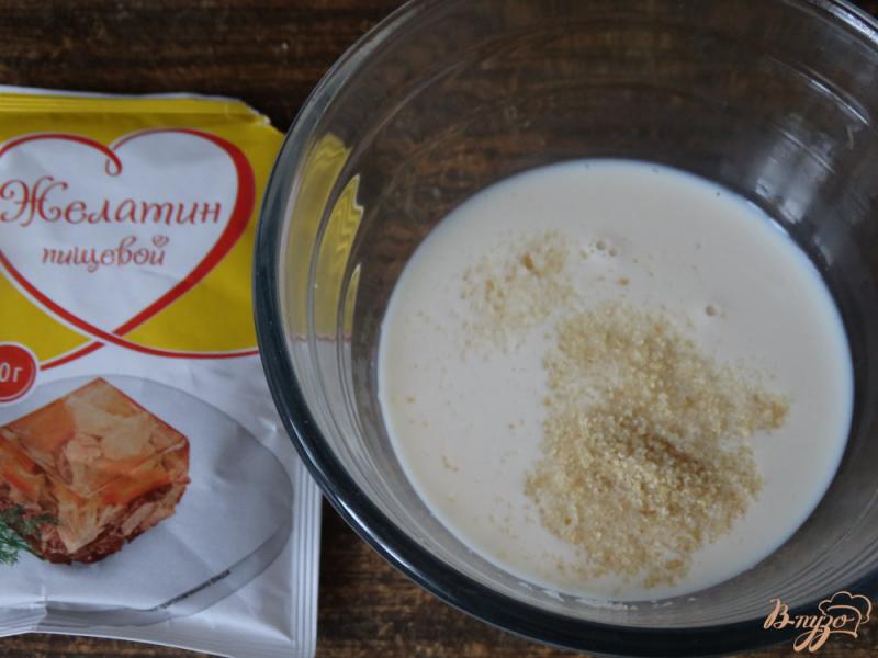 Фото приготовление рецепта: Десерт желейный Кофе с молоком шаг №1