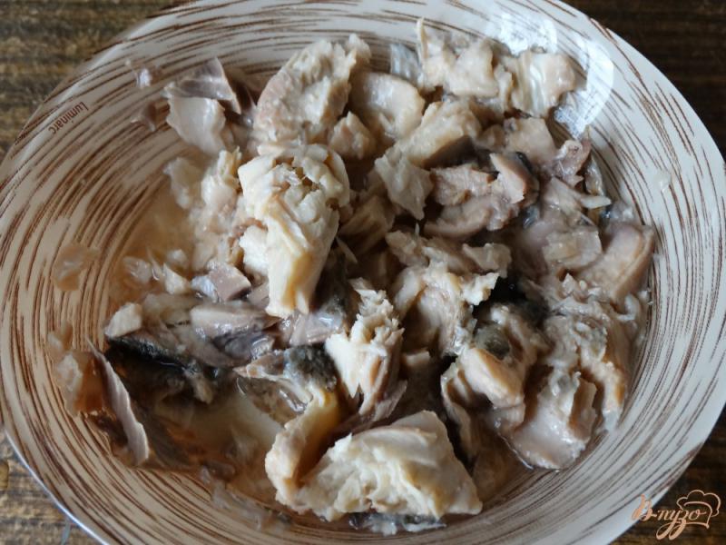 Фото приготовление рецепта: Рыбный суп с мидиями шаг №2