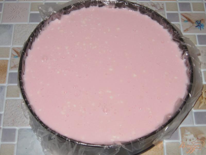 Фото приготовление рецепта: Торт «Нежный» с йогуртом шаг №13