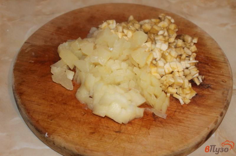 Фото приготовление рецепта: Блины с печеным яблоком и бананом шаг №4