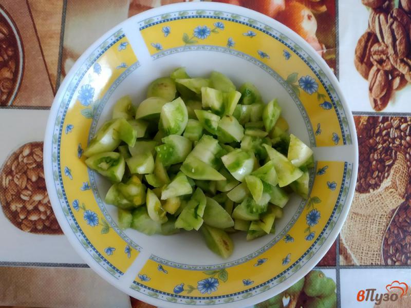 Фото приготовление рецепта: Постный суп с зелёными помидорами в мультиварке шаг №2