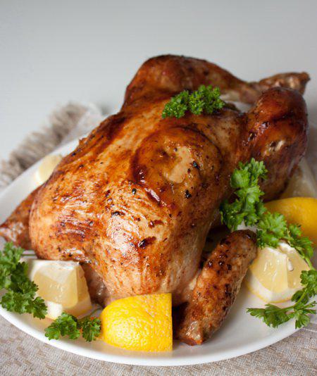 фото рецепта: Курица, запеченная с лимоном