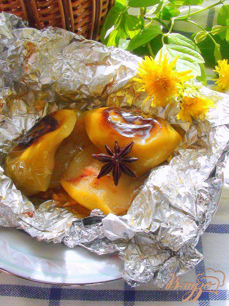 фото рецепта: Яблоки в карамели. Десерт на углях.