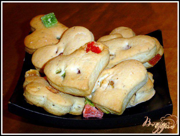 фото рецепта: Постное печенье с орехами и цукатами