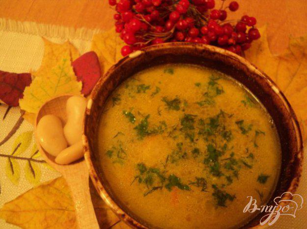фото рецепта: Суп с фасолью и грибами по-закарпатски.