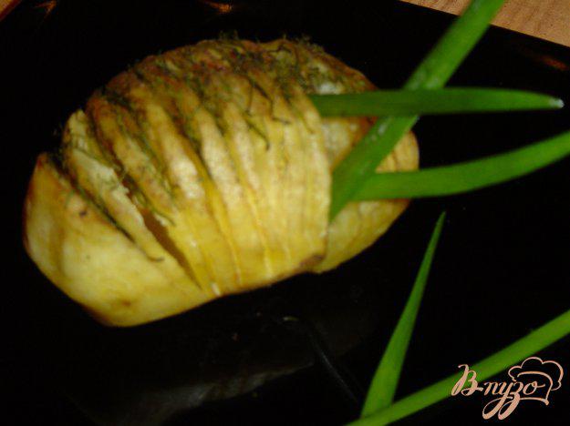 фото рецепта: Картошка-гармошка с укропом