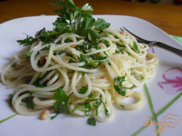 фото рецепта: Спагетти с петрушечным песто