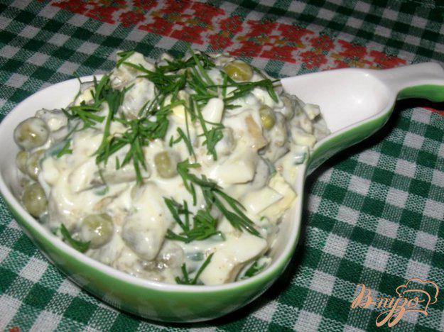 фото рецепта: Салат с баклажанами и зеленым горошком «Ирина»