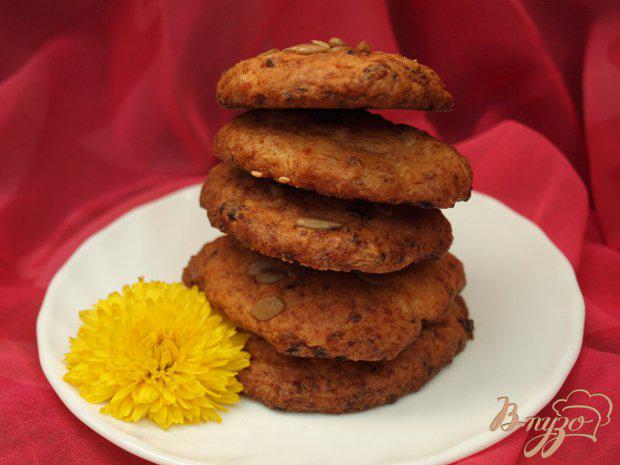 фото рецепта: Творожное печенье с семечками