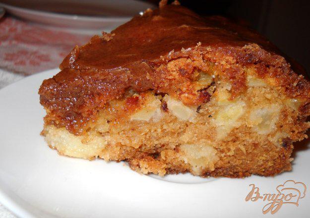 фото рецепта: Яблочный пирог с коричной пропиткой