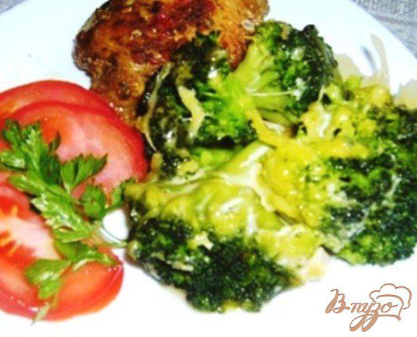 фото рецепта: Капуста брокколи, запеченная  с сыром