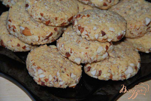 фото рецепта: Печенье «Ореховые талеры»