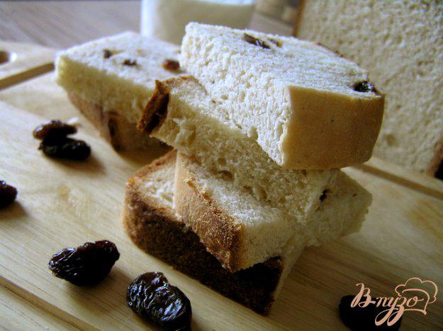 фото рецепта: Молочный хлеб с изюмом