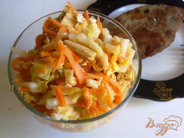фото рецепта: Салат со спаржей и пекинской капустой